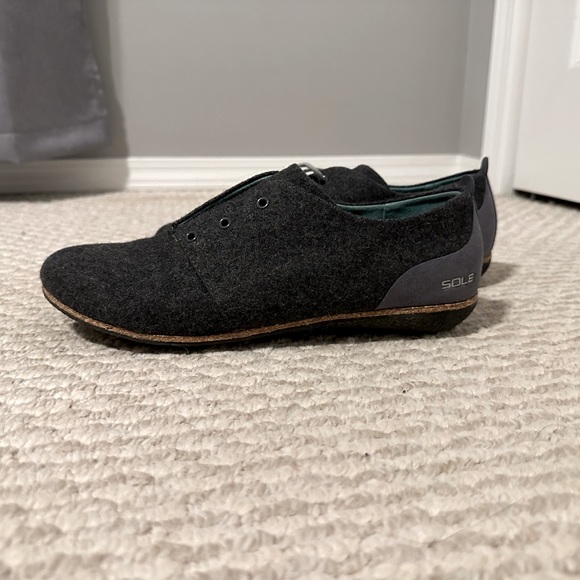 SOLE Footwear, Lark Slate Loafers, Size 9 - Picture 2 of 4